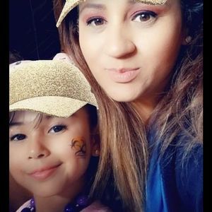 Meet your Posher, Norma